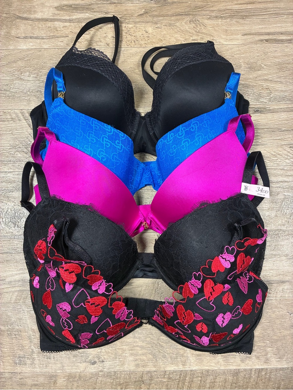 Victoria Secret Bundle 5 Bras Push Up Plunge Low Cut Demi Lined Demi